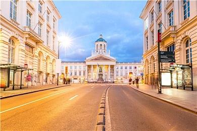 《漫威蜘蛛侠：迈尔斯》现已发售 Steam特别好评